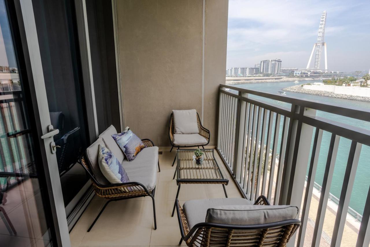 Waves Holiday Home - Waterfront Apartment With Breathtaking Sea Views Ντουμπάι Εξωτερικό φωτογραφία